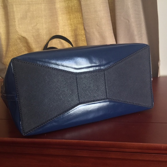 ❣️SOLD❣️Kate Spade Expand Your Horizons Tote - Picture 6 of 8